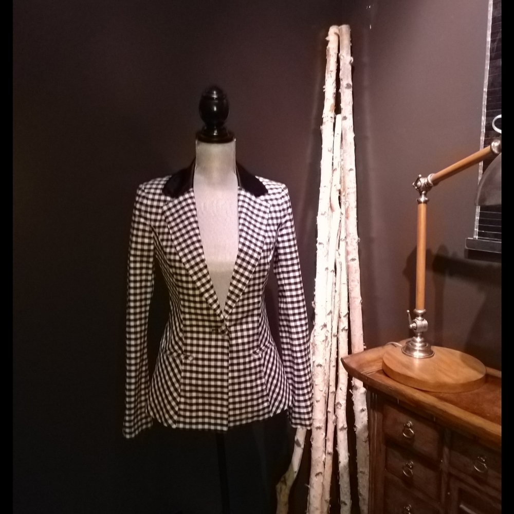 GUESS Blazer - Picture 3 of 7